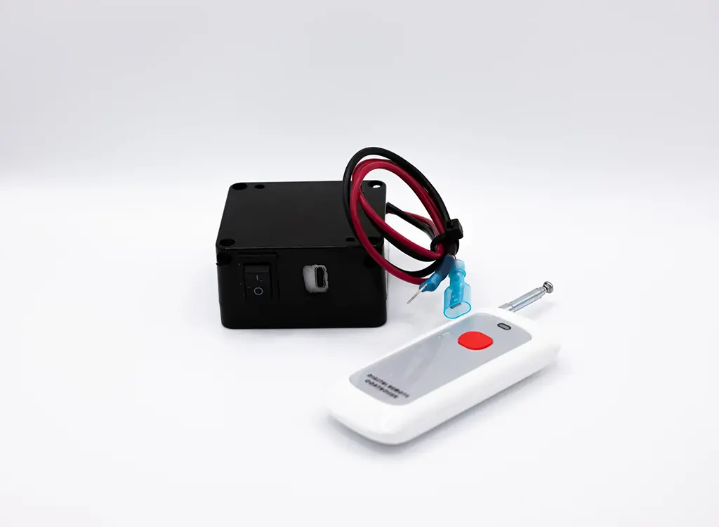 Remote kill switch paramotor accessory